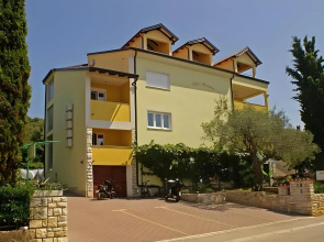 Villa Monsena