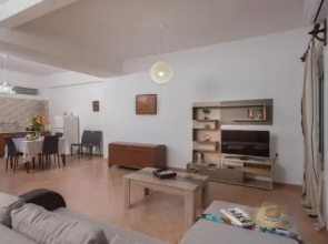 Kostas Homes