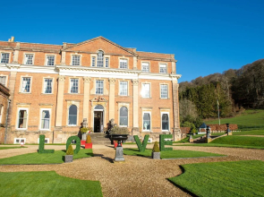 Crowcombe Court