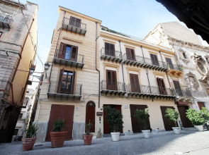 Casa Nostra Luxury Suites