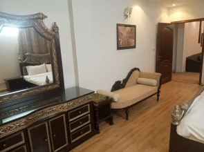 Rehman Gardens - 3BR Apartment