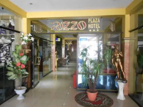 Rizzo Plaza Hotel