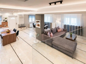 Fully rennovated 4bedr villa,a luxury retreat with superior facilities!