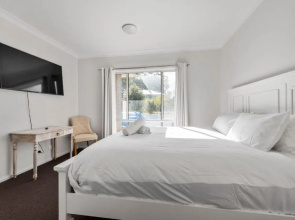 Grahlie House Iluka 1A