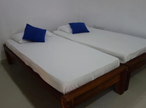 Yoho Hotel Arugambay Beach Inn