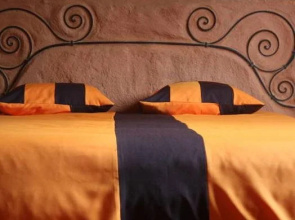 Chambres dHtes Troglo du Rossignolet