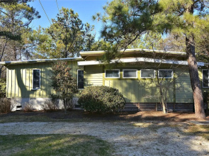 16 Robins Lane North Shores by Long & Foster