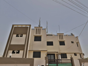 SPOT ON 38154 Shakti Hostel & Hotel