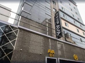 AVA