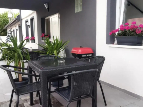 Holdudvar Apartman