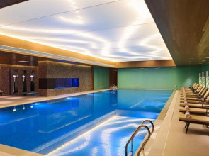 Отель Renaissance Beijing Wangfujing Hotel