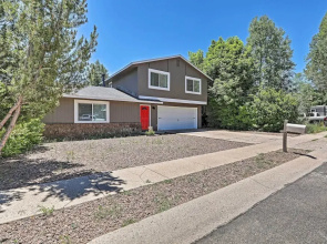 Pet-friendly Flagstaff Home w/ Mountain View