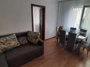 Apartament Gabi Strada Rozelor Etaj 2