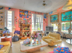 James Hotel - Near Miami Beach Convention Center