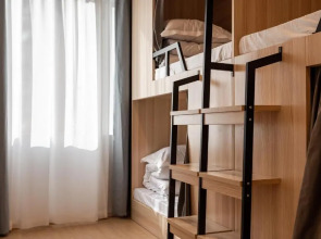 Dayin International Youth Hostel (Shanghai Nanjing East Road;People's Square;The Bund Branch)