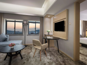 Ramada Encore by Wyndham Huzhou