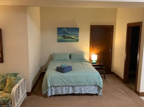 Beach Side Hideaway 1 Bedroom Condo by RedAwning