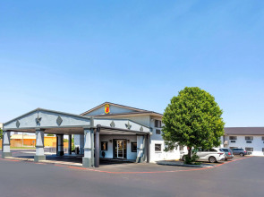 Super 8 by Wyndham Amarillo Central TX