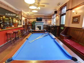 PubLove @ The Steam Engine - Hostel