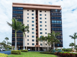 Bonita Beach Unit 1-C - 2 Br Condo