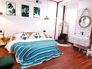 Hanzhong Tianxing Haohua 1 week B & B