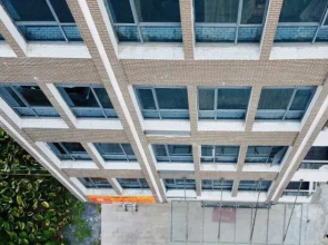 Xingfuli Xilai Holiday Apartment