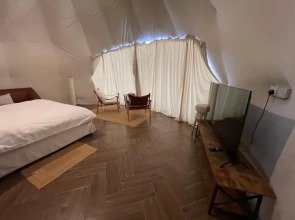 Glamping Resort