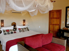 Manyatta Rock Camp-Kwa Madwala Private Game Reserve