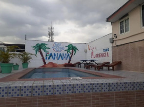 Express Inn Panama International Airport Hostel
