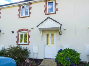 2 Kensey Court