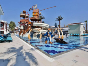 Crystal Club World of Colours - All inclusive