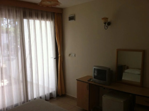 Kardesler Otel
