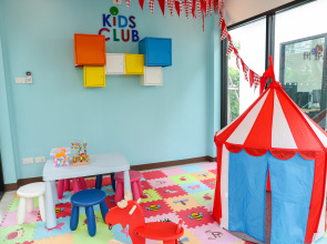 Отель Golden Sea Pattaya Hotel