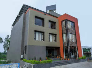 Hotel Madhuban