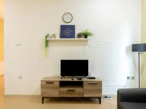 2 Storey Semi-D Homestay Nilai and KLIA, F1 Sepang with Pool