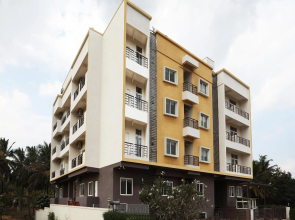 OYO 28191 Indra Comforts