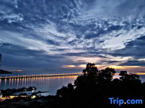 Relax Familystay (Iconic Regency Service Residences Penang)3BR-9pax