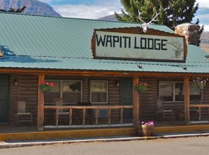 The Historic Wapiti Lodge