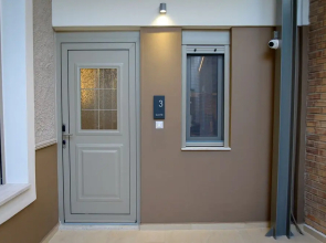 Uni Island City Suites