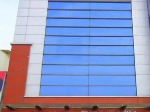 Hotel Delhi 37 Near - Delhi Airport