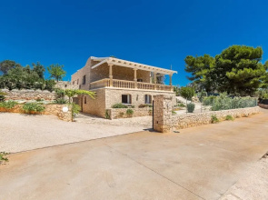 3087 Villa Lodrea by Perle di Puglia