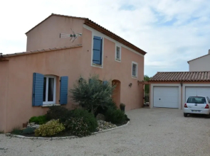 Villa With 3 Bedrooms in Villelaure, With Private Pool, Enclosed Garde