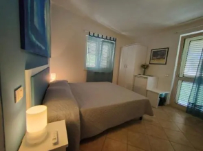 Bed and BreakSlow Gullo