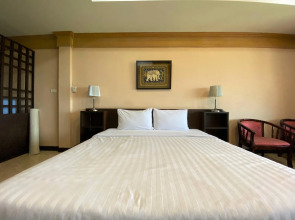 Baan Kongdee Sunset Resort