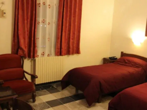 Hydra Hotel