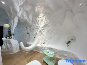 Laoxie Cave Chinese Inn (Chaozhou Ancient City)