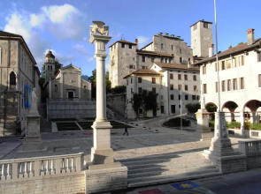 Feltre House