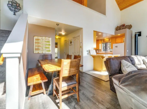 Snowshoe & Sled On-site! Soda Springs Cabin