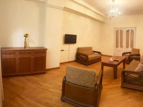 Domino Yerevan Hostel & Tours