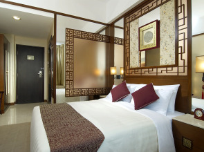 Lan Kwai Fong Hotel @ Kau U Fong